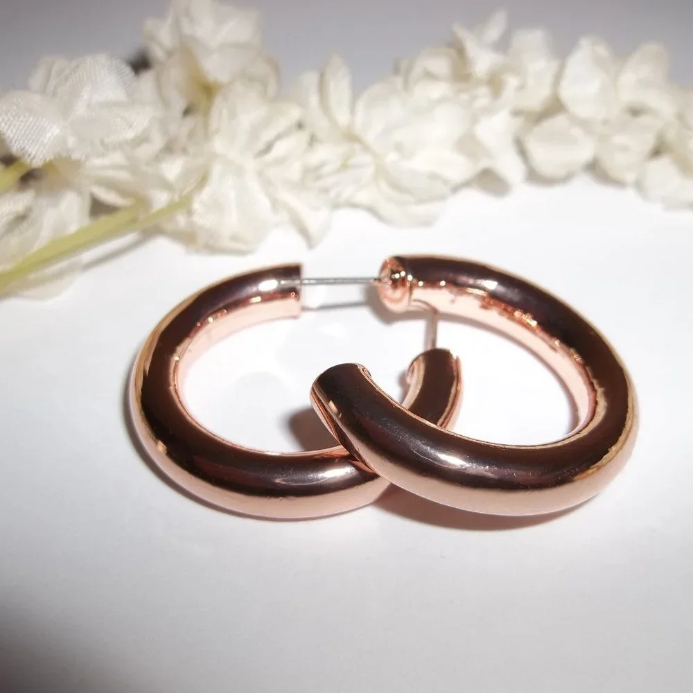 Rose Gold Hoop Earring 1 1/8 Inch Costume Jewelry Fashion Accessory Girl C264
